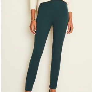 Ann Taylor Audrey Pant in Pine Needle